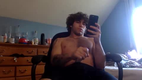 donutking42069 online show from April 2026 06:21:01 PM