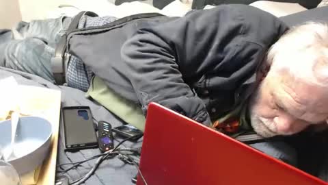 cummingdoouug online show from November 2025 05:37:01 PM