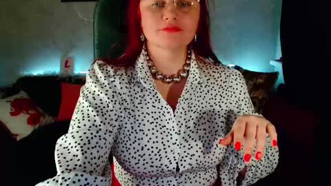 Dora online show from January 2025 12:37:02 PM