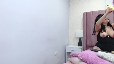 Anny online show from April 2026 12:17:02 PM