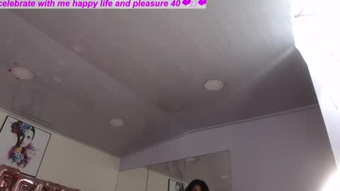 Snapshot of dorettaacreman chatting on July 2026 01:03:01 PM Anny online show from July 2026 01:03:01 PM