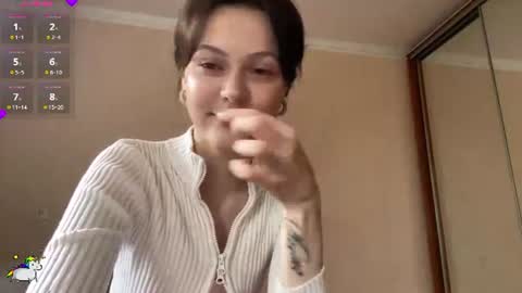 Lauren online show from July 2026 07:14:02 AM