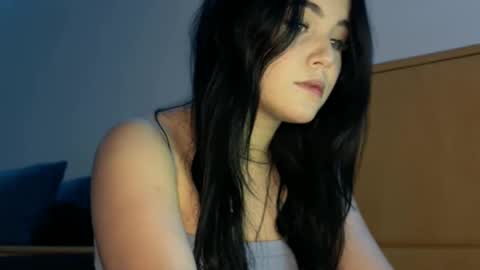 Doriana  online show from November 2025 03:14:02 PM