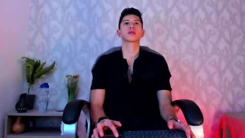 dorian_mystery online show from January 2025 03:38:01 AM