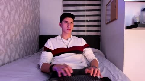 dorian_mystery online show from March 2025 04:45:01 AM