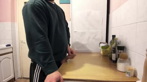 menu  below online show from February 2025 07:14:01 PM