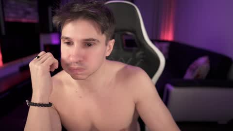 Dorian Reyes online show from January 2025 10:59:01 PM