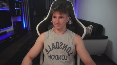 Dorian Reyes online show from September 2025 11:04:01 PM