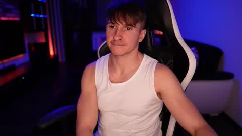 Dorian Reyes online show from October 2025 11:48:02 PM