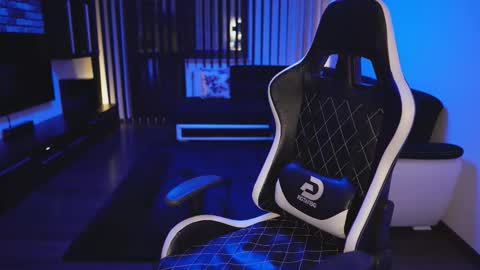 Dorian Reyes online show from January 2026 09:53:02 PM