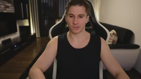 Dorian Reyes online show from April 2026 02:27:02 AM