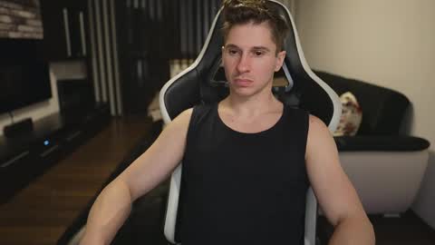 Dorian Reyes online show from April 2026 09:53:02 PM