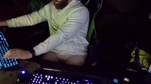 DotYourEyezez  online show from December 2024 09:44:02 AM