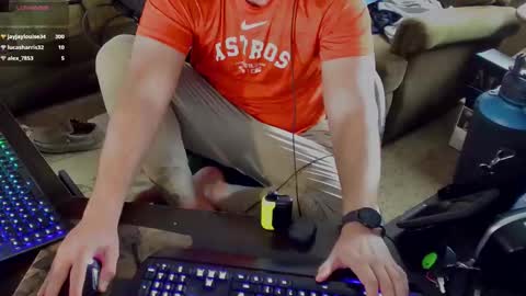 DotYourEyezez  online show from March 2025 02:45:02 PM