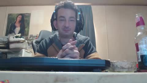 Jess online show from October 2025 08:27:02 PM