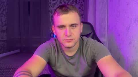 douglas_666 online show from September 2025 07:25:01 PM