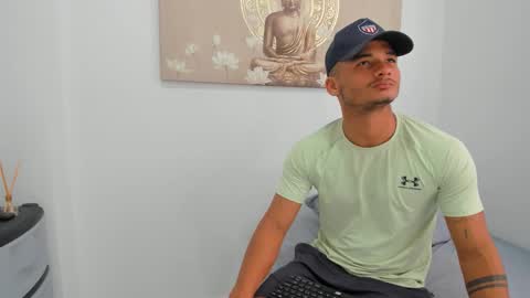 Snapshot of douglas_dotado chatting on February 2026 05:18:01 PM douglas_dotado online show from February 2026 05:18:01 PM