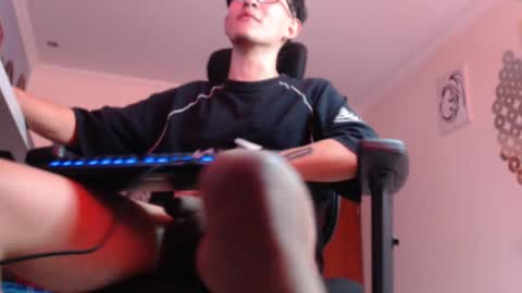 douglas_drake online show from February 2025 01:51:02 PM