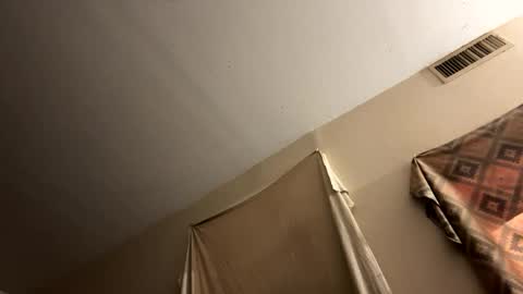 dove_love22 online show from October 2025 11:05:01 PM