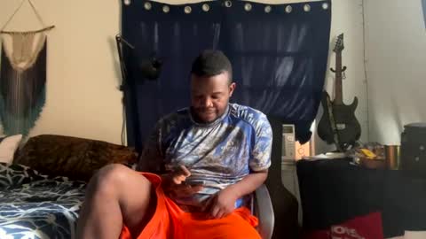 MrPirated online show from February 2025 10:42:01 PM