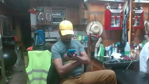 Dr  Simon online show from February 2025 02:28:02 AM