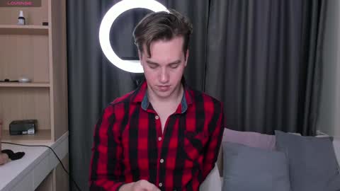 Mervin  online show from January 2025 08:51:02 PM