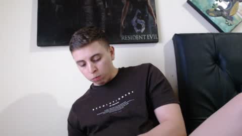 draco_boy2000 online show from December 2024 07:49:01 PM