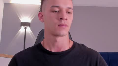 drake_carter1 online show from January 2025 01:59:01 AM