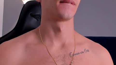 drake_carter1 online show from February 2025 12:39:01 AM