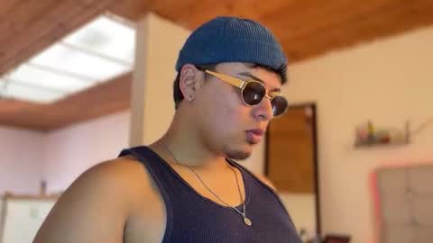 Snapshot of drakenn_ chatting on February 2026 03:51:01 PM drakeeee online show from February 2026 03:51:01 PM