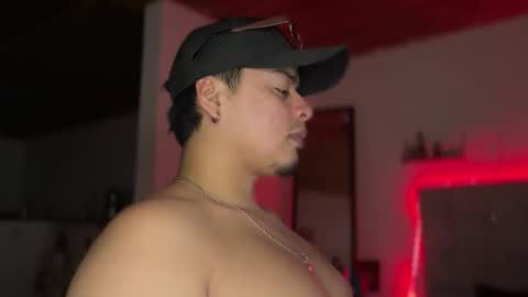 Snapshot of drakenn_ chatting on February 2026 12:15:02 AM drakeeee online show from February 2026 12:15:02 AM