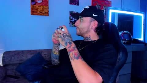 Snapshot of drako_lamar chatting on February 2026 03:47:01 AM Drako online show from February 2026 03:47:01 AM