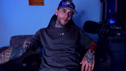 Snapshot of drako_lamar chatting on February 2026 04:34:02 AM Drako online show from February 2026 04:34:02 AM