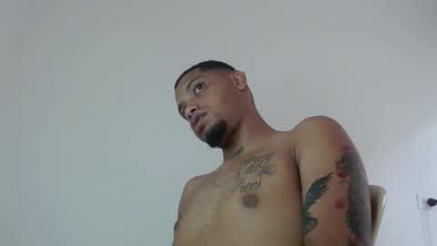 drako_monstercock online show from October 2025 08:37:02 PM