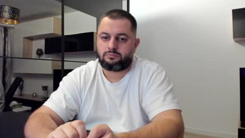 Draven A online show from February 2025 06:46:01 PM