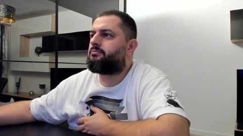 Draven A online show from March 2025 08:21:02 PM