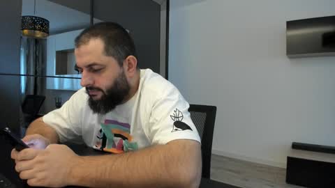 DravenPeak online show from September 2025 05:18:01 AM