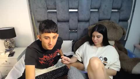 -- nicolle and jhon -- online show from March 2025 09:02:02 AM