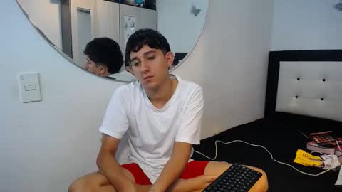 -- nicolle and jhon -- online show from November 2025 04:12:01 AM