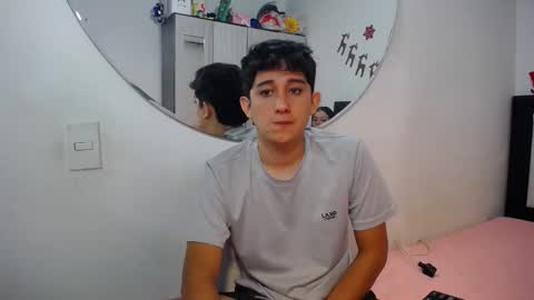 -- nicolle and jhon -- online show from January 2026 10:17:01 AM