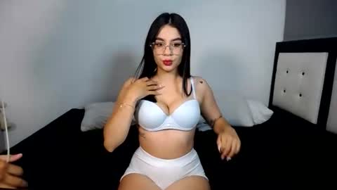 -- nicolle and jhon -- online show from July 2026 06:42:02 AM