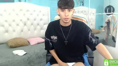 Snapshot of draxblade chatting on July 2026 09:18:01 PM DraxBlade online show from July 2026 09:18:01 PM