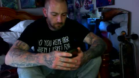 dreaded_folks online show from October 2025 09:30:01 PM