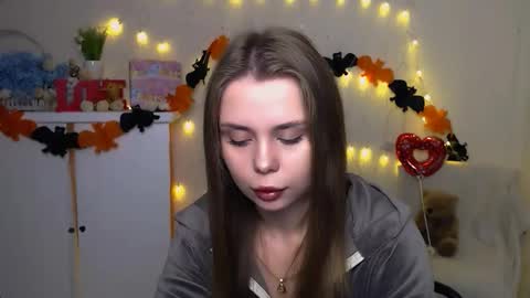 Mari online show from October 2025 05:39:02 AM