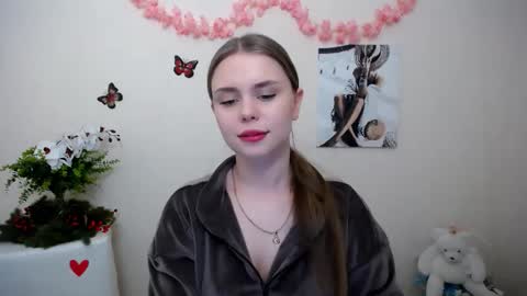 Mari online show from March 2026 08:33:01 AM