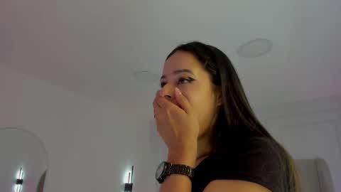 N E N A  online show from October 2025 03:51:02 AM