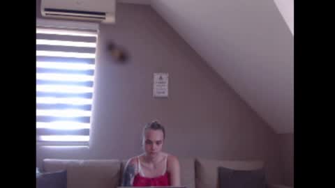 A girl online show from June 2026 10:15:01 AM