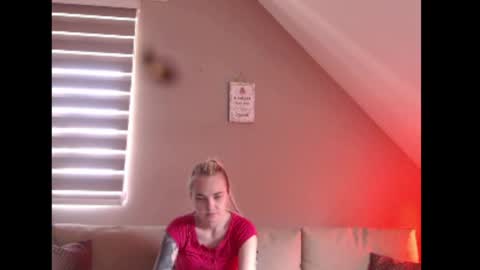 A girl online show from July 2026 07:37:02 AM