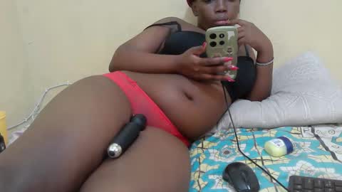 dreamcolorr online show from November 2025 07:14:02 PM