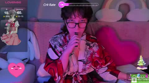 Snapshot of dreamgirllove chatting on February 2025 01:30:02 AM Billy online show from February 2025 01:30:02 AM